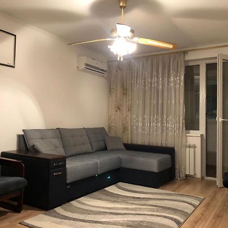 Clean Apartment On Lunacharskogo Street Тирасполь Экстерьер фото