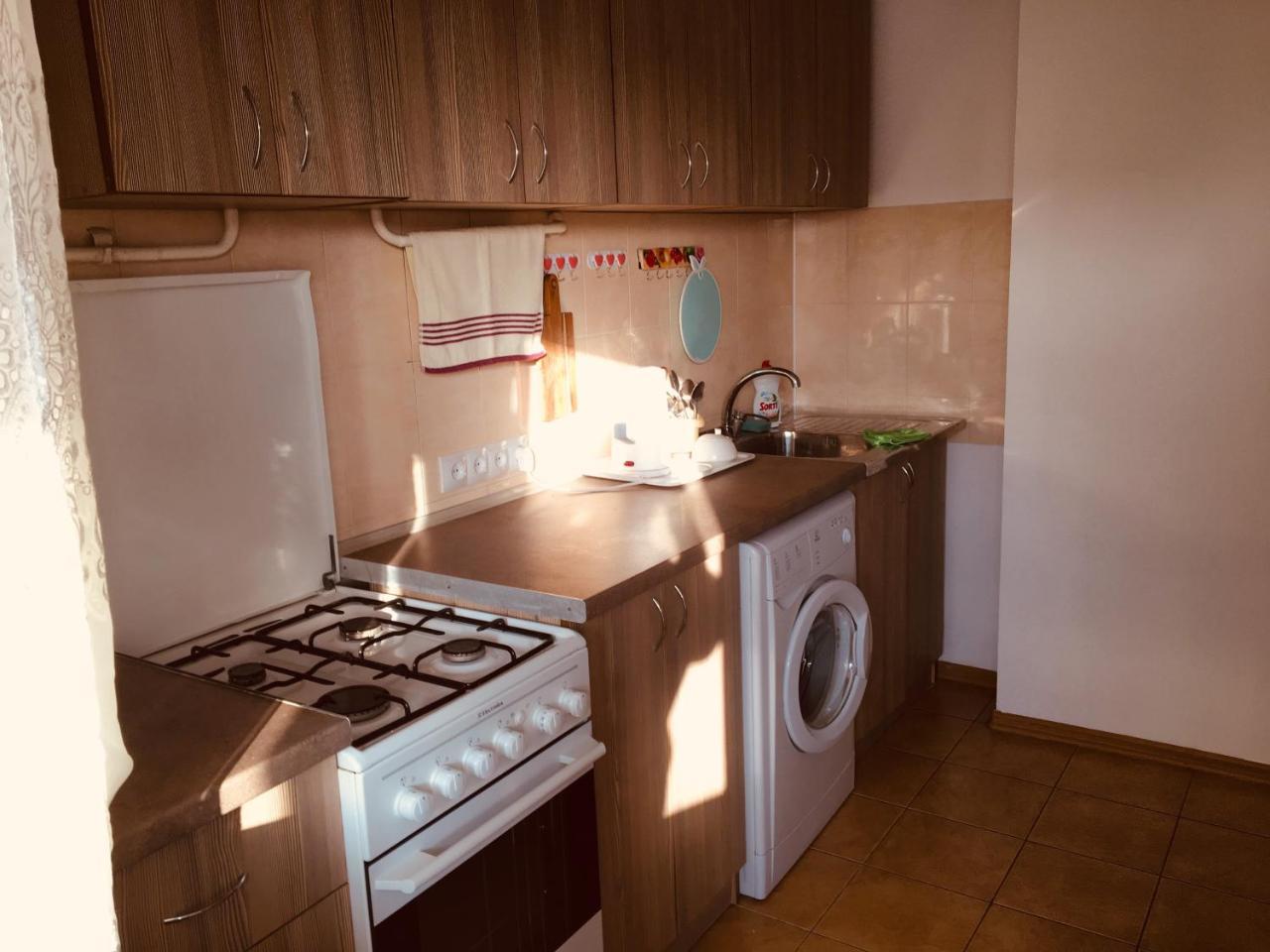 Clean Apartment On Lunacharskogo Street Тирасполь Экстерьер фото