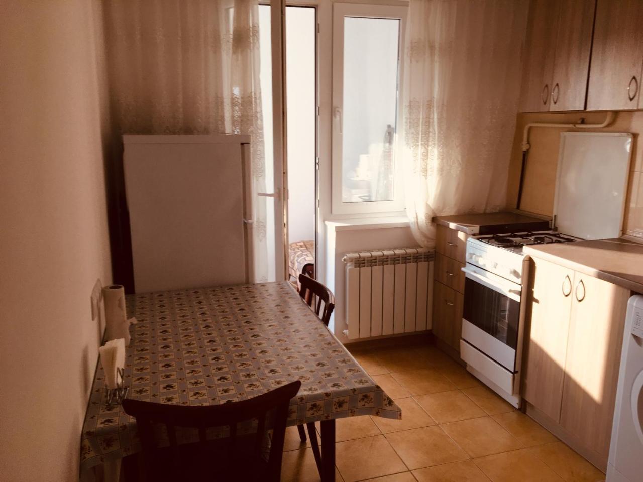 Clean Apartment On Lunacharskogo Street Тирасполь Экстерьер фото